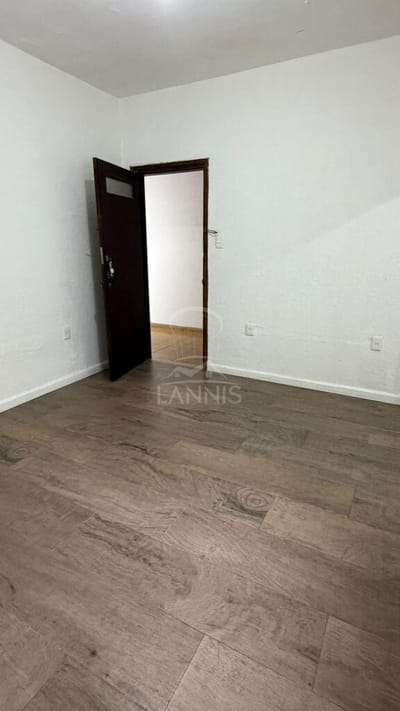 POCITOS REF LV2220 Apartamento en alquiler (Baltasar Vargas y Timbó) a 1 cuadra y media de Av. Bras