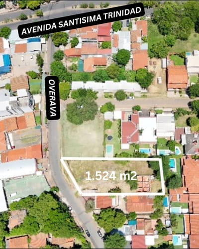 EN VENTA TERRENO BARRIO TRINIDAD