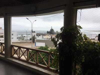 EXCLUSIVA CASA EN VENTA 464m2 – PUNTA NEGRA