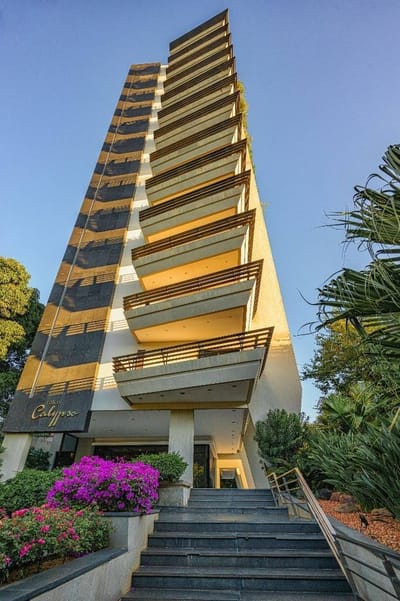VENDO AMPLIO Y LUJOSO DEPARTAMENTO DE 3 SUITES EN MBURUCUYA - EDIFICIO CALYPSO