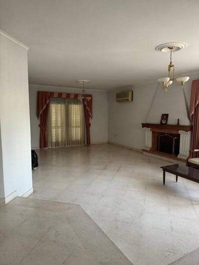 En venta: casa para comercio o vivienda en esquina barrio Mariscal Lopez