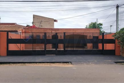 VENDO CASA EN SAN LORENZO LAURELTY