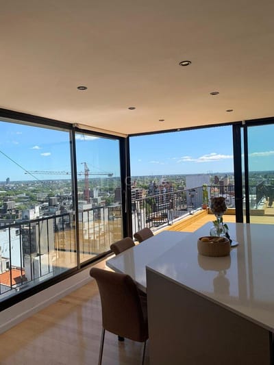 Penthouse exclusivo en Tres Cruces – Piso 15