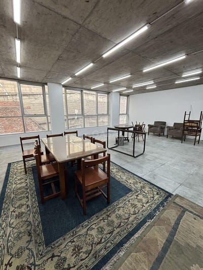 CIUDAD VIEJA | OFICINA / ESTUDIO EN VENTA Y ALQUILER CON GARAJE