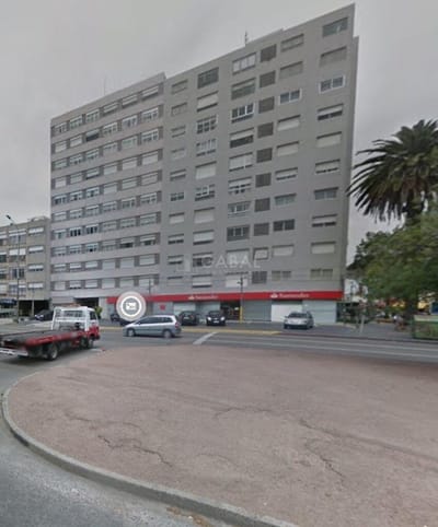 Apartamento en Malvin.  Av. Italia Sur – 3 dormitorios, muy luminoso