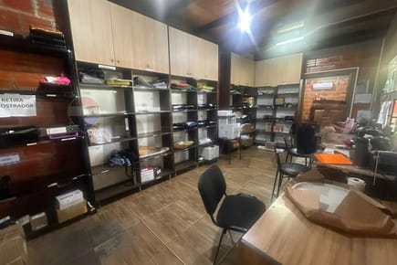 Alquilo depósito tinglado con oficina