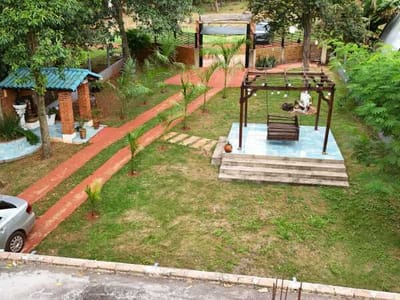 CASA QUINTA EN VENTA  LINDERO AL LAGO ACARAY – KM 12