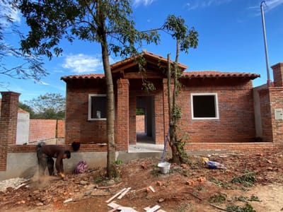 VENDO CASA A ESTRENAR EN CAÑADA GARAY LUQUE