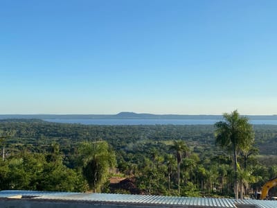 VENDO HERMOSO TERRENO EN BARRIO CERRADO CON VISTA AL LAGO. COD VA