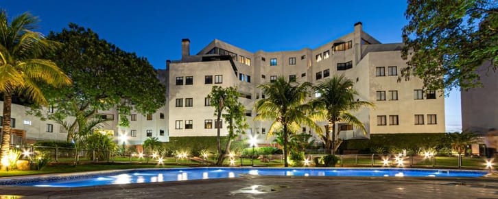  En Venta- Departamento De 3 Dormitorios En Zona Colegio Liberty