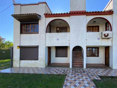 APARTAMENTO PLAYA GRANDE MALDONADO LUKI AP502448  2 DORMITORIOS 1 BAÑOS