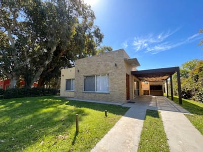 CASA PLAYA VERDE MALDONADO MIRTALINA CA101156  4 DORMITORIOS 3 BAÑOS