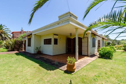 CASA LOS ANGELES MALDONADO EL ABUELO  I CA101502  2 DORMITORIOS 1 BAÑOS