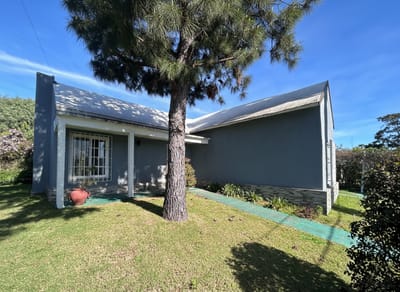 CASA PLAYA HERMOSA MALDONADO SAJOMAR CA101668  2 DORMITORIOS 2 BAÑOS
