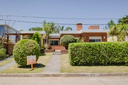 CASA PLAYA GRANDE MALDONADO PA TODOS CA101771  2 DORMITORIOS 2 BAÑOS