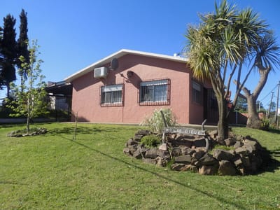 CASA PLAYA HERMOSA MALDONADO MONTE GIOVE CA101906  2 DORMITORIOS 2 BAÑOS