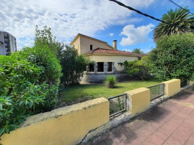 CASA CENTRO MALDONADO LA CENTENARIA CA102065  5 DORMITORIOS 2 BAÑOS