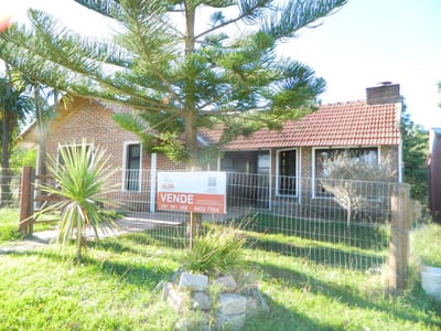 CASA PUNTA NEGRA MALDONADO LA MACANUDA CA200391  3 DORMITORIOS 1 BAÑOS