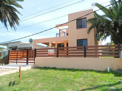 CASA SAN FRANCISCO MALDONADO SOFIA Y VANESA CA200814  3 DORMITORIOS 2 BAÑOS