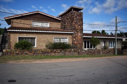 CASA PAN DE AZÚCAR MALDONADO FORTIN DA PEDRA CA201227  3 DORMITORIOS 2 BAÑOS