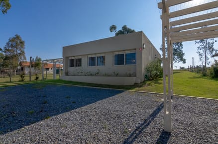 CASA PUNTA COLORADA MALDONADO PARAISO CA201543  4 DORMITORIOS 3 BAÑOS