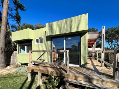 CASA PUNTA COLORADA MALDONADO PACASMAYO CA201558  2 DORMITORIOS 1 BAÑOS