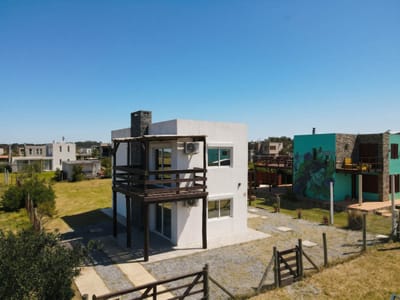 CASA PUNTA NEGRA MALDONADO SOL DE LA MAÑANA CA500934  3 DORMITORIOS 2 BAÑOS