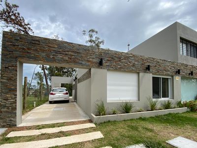 CASA SAN FRANCISCO MALDONADO ADELA CA501361  2 DORMITORIOS 1 BAÑOS