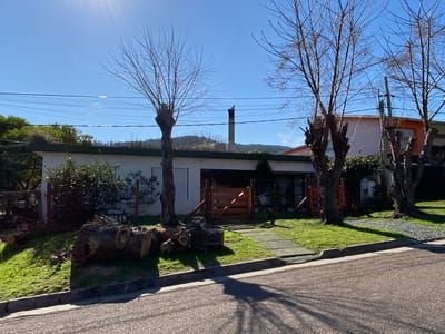 CASA FUENTE VENUS MALDONADO AQUI ES CA501840  5 DORMITORIOS 3 BAÑOS