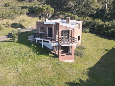 CASA CERRO SAN ANTONIO MALDONADO AL MARE CA501906  2 DORMITORIOS 1 BAÑOS