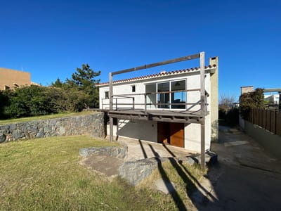 CASA SAN FRANCISCO MALDONADO PEÑAFLOR CA502022  3 DORMITORIOS 3 BAÑOS