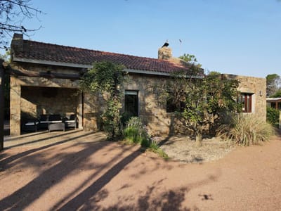 CASA PUNTA COLORADA MALDONADO PEDREGULLO CA502446  4 DORMITORIOS 3 BAÑOS