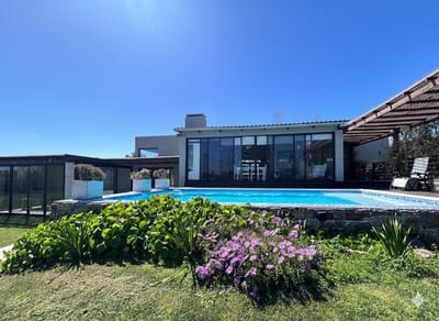 CASA BARRA PORTEZUELO MALDONADO CIRILLO CA502487  4 DORMITORIOS 2 BAÑOS
