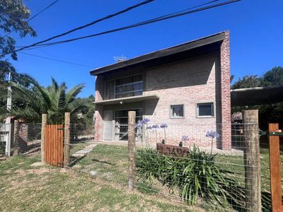 CASA PLAYA GRANDE MALDONADO EL JAPO CA502691  2 DORMITORIOS 1 BAÑOS