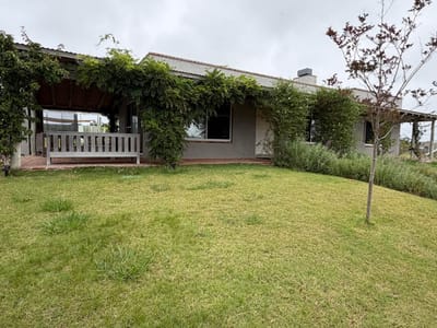 CASA PUNTA COLORADA MALDONADO LA VICHETA CA502712  3 DORMITORIOS 3 BAÑOS