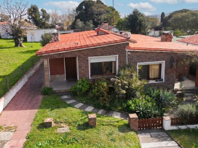 CASA CERRO DE LA GLORIA MALDONADO ISANEL CA502974  2 DORMITORIOS 1 BAÑOS