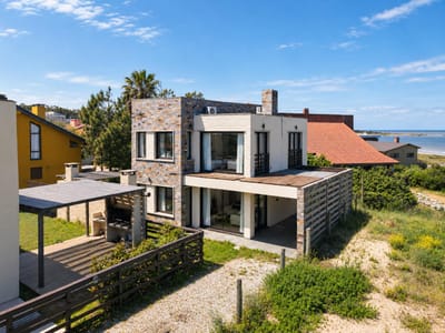 CASA PUNTA COLORADA MALDONADO CORVINA CA503145  4 DORMITORIOS 3 BAÑOS