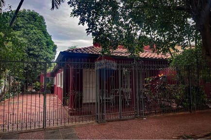 Casa - Venta - Villa Aurelia, Paraguay