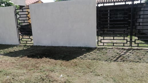 CASA EN ANTICRETICO O VENTA