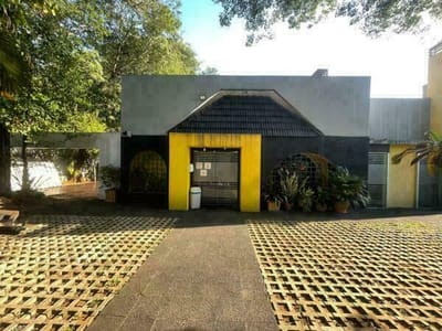 VENTA DE CASA EN BARRIO LOS LAURELES