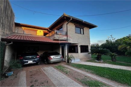 Vendo hermosa casa, exclusivo Barrio San José, San Lorenzo