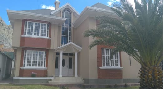 Hermosa casa en Alquiler