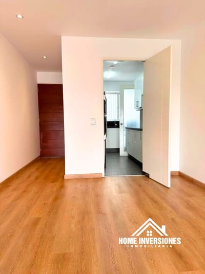 BARRANCO LIMITE MIRAFLORES - VENTA DE EXCLUSIVO DEPARTAMENTO