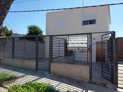 Casa en alquiler en Sayago