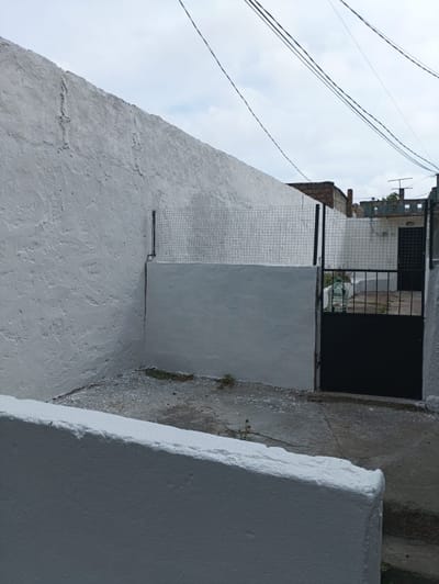 Apartamento planta baja "con renta" en Maroñas ( renta anual U$S 6.450 )