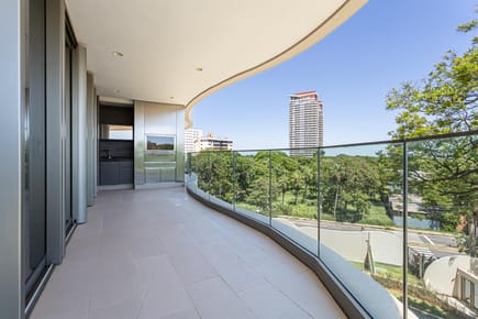 En Venta Lujoso Departamento De 3 Dormitorios En El Jade Park