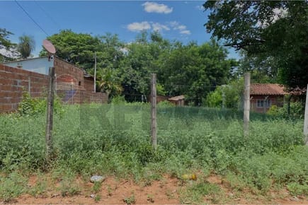 VENDO TERRENO EN EXCELENTE UBICACIÓN 