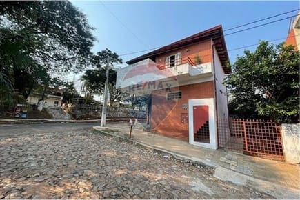 VENDO CASA EN LAMBARE