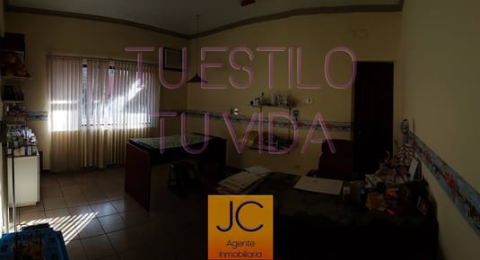 Amplio inmueble céntrico, ideal para Vivienda, Hotel boutique o Comercio