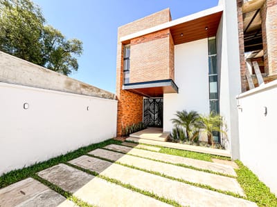 DÚPLEX A ESTRENAR EN CUARTO BARRIO – LUQUE